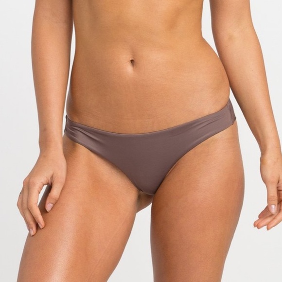 RVCA Other - NWT RVCA Solid Cheeky Bikini Bottom Raisin XL